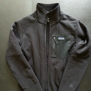 Patagonia R4 Jacket | SM